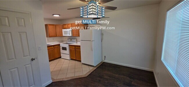 Foto del edificio - 3926 E Earll Dr