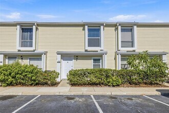 Building Photo - 11906 Cypress Hill Cir