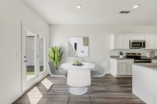 Foto del edificio - 3220 Dillonwood St