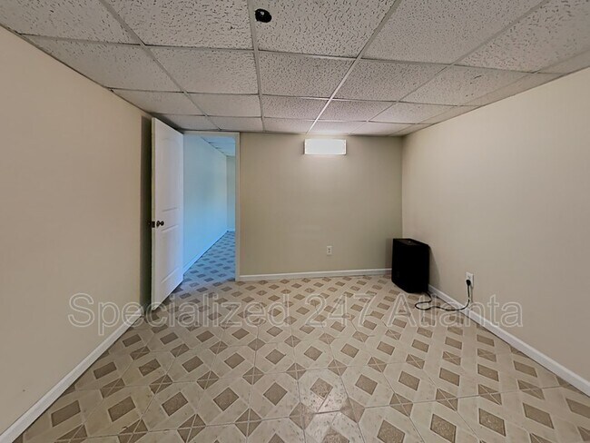 Foto del edificio - 3631 Pin Oak Cir