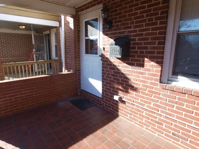 Foto del edificio - 3422 McShane Way