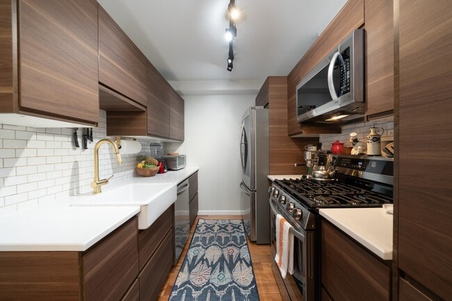 Building Photo - 420 Jefferson St