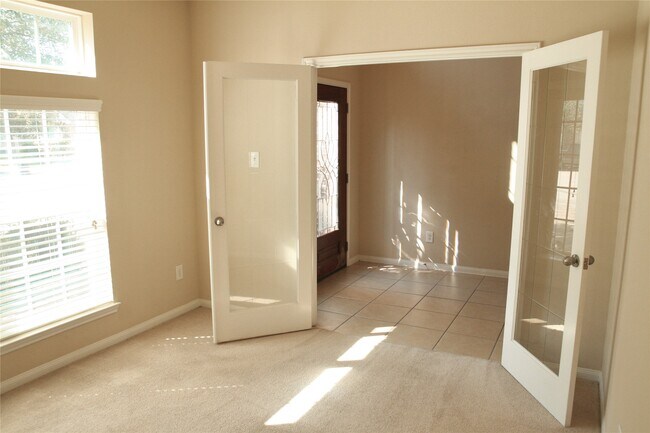Foto del edificio - 24834 Colonial Maple Dr