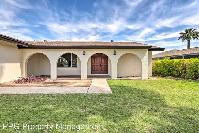 Building Photo - 3 br, 2 bath House - 600 E Palm St