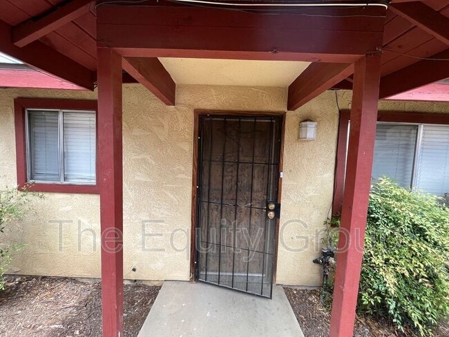 Building Photo - 826 N Williford Dr