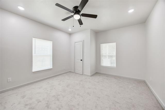 Building Photo - 3018 Crossman Ave
