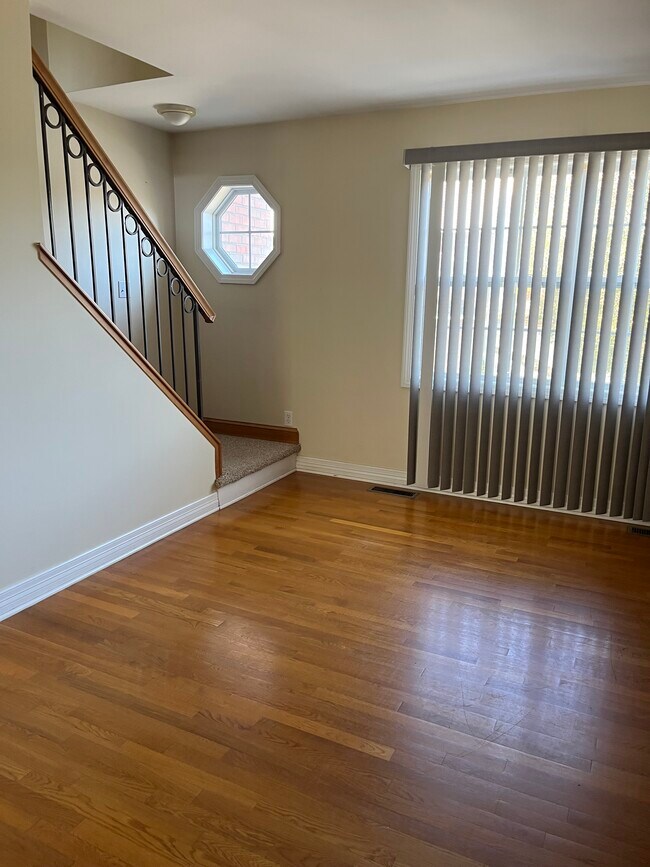 Foto del edificio - 1536 Highland Ave