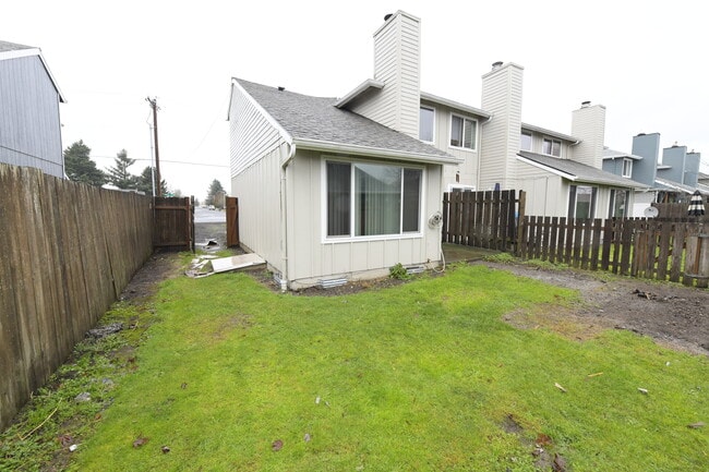 Back yard - 1228 46th Pl SE