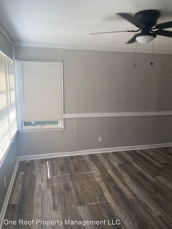 3 br, 1 bath House 4940 E Linwood Blvd. House Rental in Kansas City