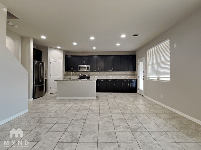 Foto del edificio - 11335 Decidedly