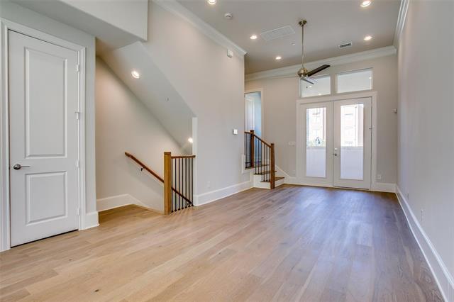 Building Photo - 623 Baugh Dr
