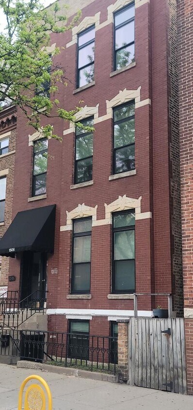 Foto principal - 1505 N Wells St