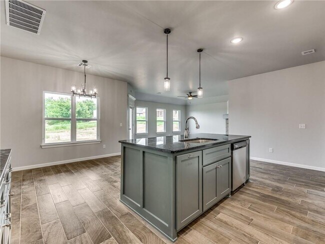 Building Photo - Brand New Home For Lease in Tuttle