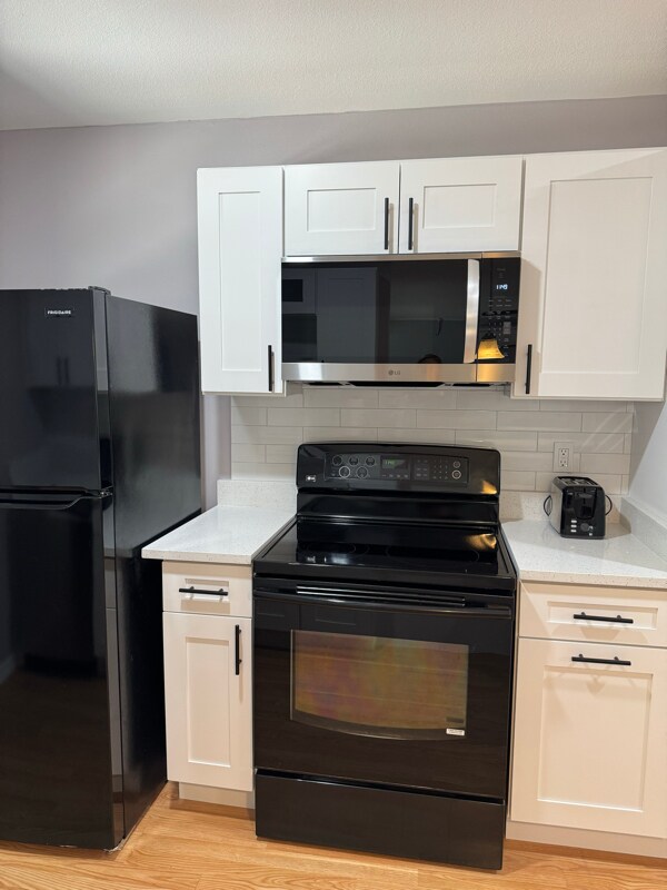 Foto del edificio - 1305 Green Cove Rd