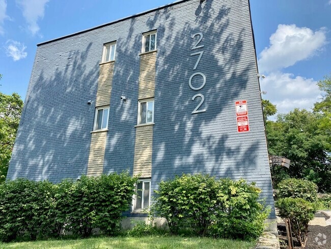 Building Photo - 2702 May St