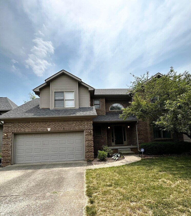 Foto principal - 560 Forest Hill Dr
