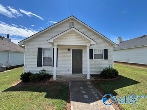 Building Photo - 115 Ryland Ridge Cir