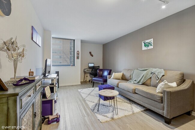 Foto del edificio - 903 S Ashland Ave