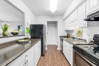 Kitchen - Pines of Ashton