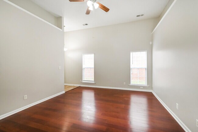 Building Photo - 7069 Millers Glen Way