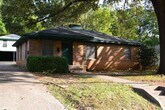 Foto principal - 3 bedroom, 1 bathroom in Tyler - Tour Today!