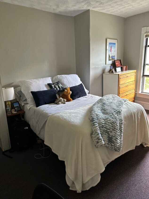 Foto principal - 208 Prospect St