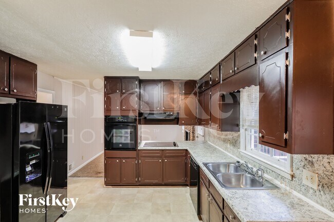 Foto del edificio - 1314 White Oak Ct SE