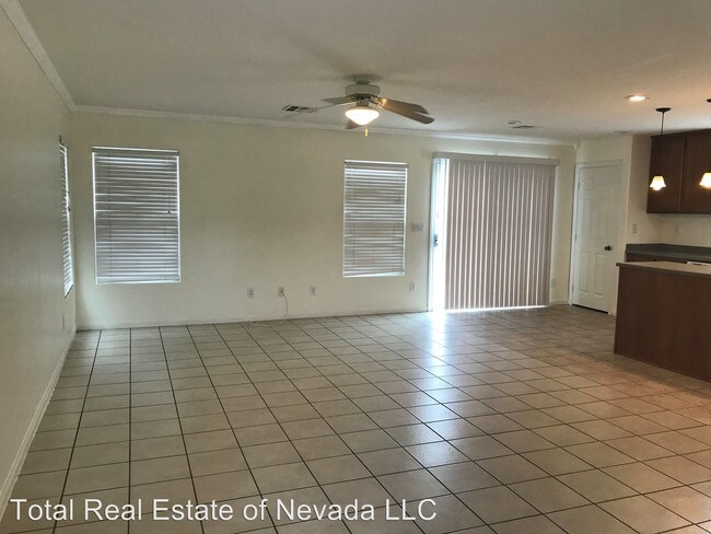 Building Photo - 3 br, 2.5 bath House - 6262 Chuparosa Ct