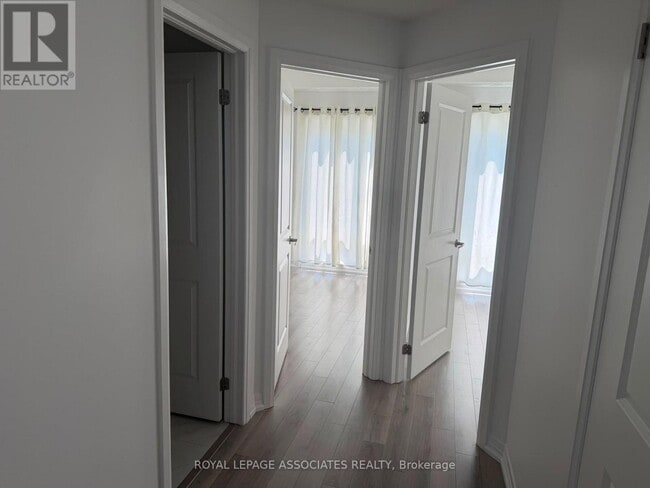 Building Photo - 30 Liben Wy