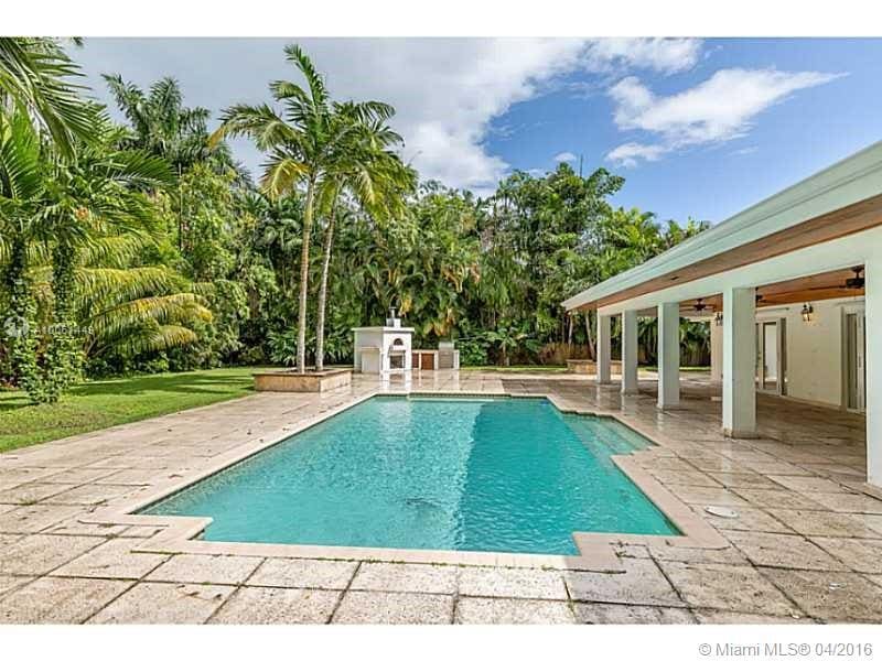 Foto principal - 1255 NE 93rd St