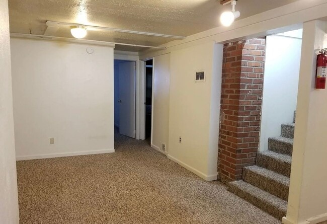 Building Photo - 117 N Jefferson St