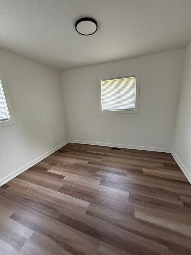 Foto del edificio - 1759 Monterey Ct