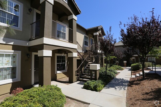 The Landing Apartments San Diego, CA