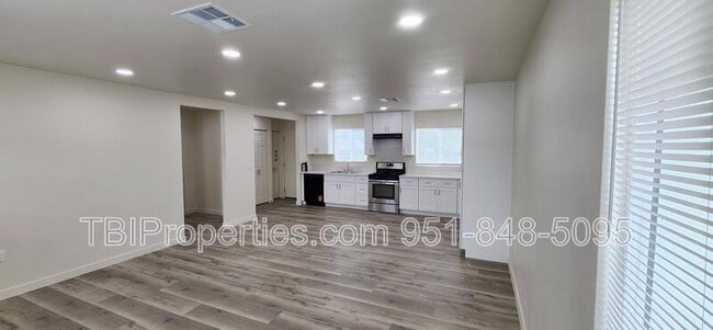 Building Photo - 1327 Berkeley Dr