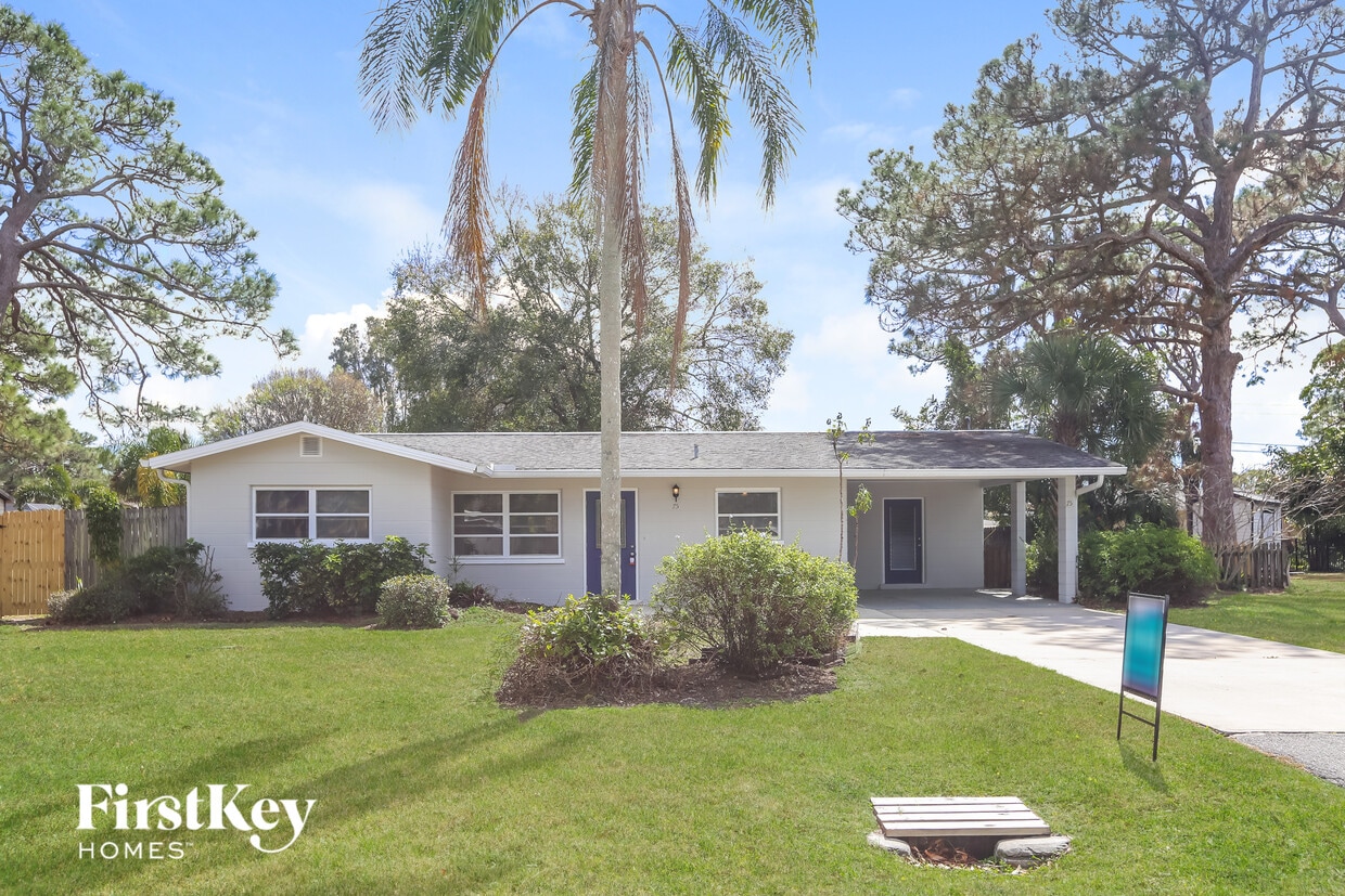 Foto principal - 75 Lakeview Ln