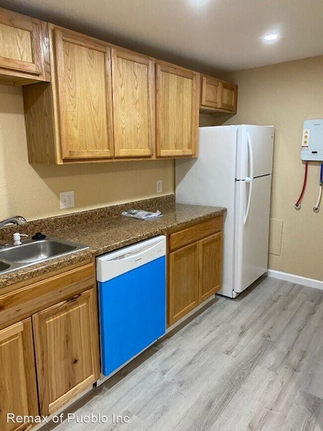 Building Photo - 1 br, 1 bath House - 1017 1/2 BOX ELDER 4530