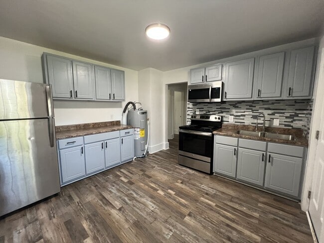 Building Photo - RENTAL HOME 2BD/1BTH