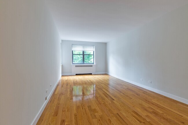 Building Photo - 253 E 61st St