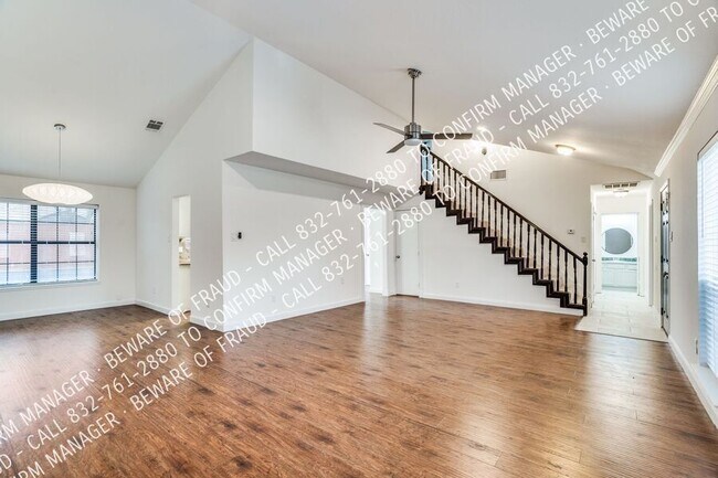 Foto del edificio - 3924 Coronado Dr