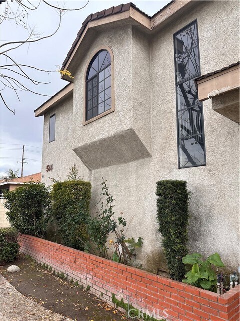 Foto principal - 544 N Orange Ave