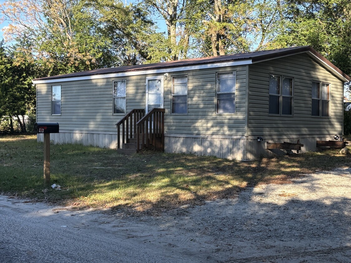 Foto principal - 2237 Sharon St
