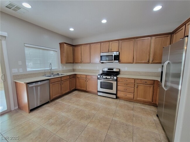 Foto del edificio - 10668 Moss Lake St