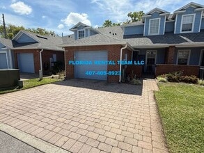 Building Photo - 3421 Home Town Ln