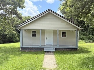 Building Photo - 534 Warriner St