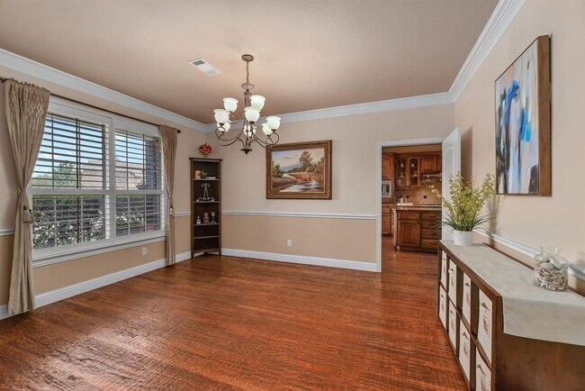 Building Photo - 1736 Country Brook Ln