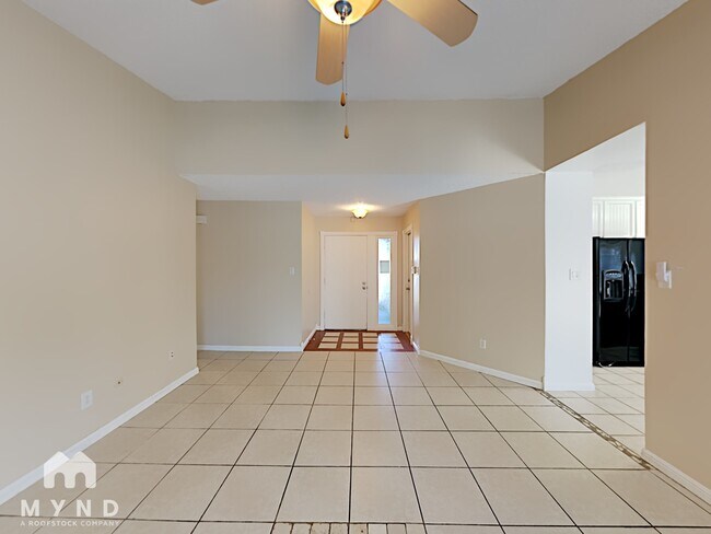 Building Photo - 7707 Canova Way