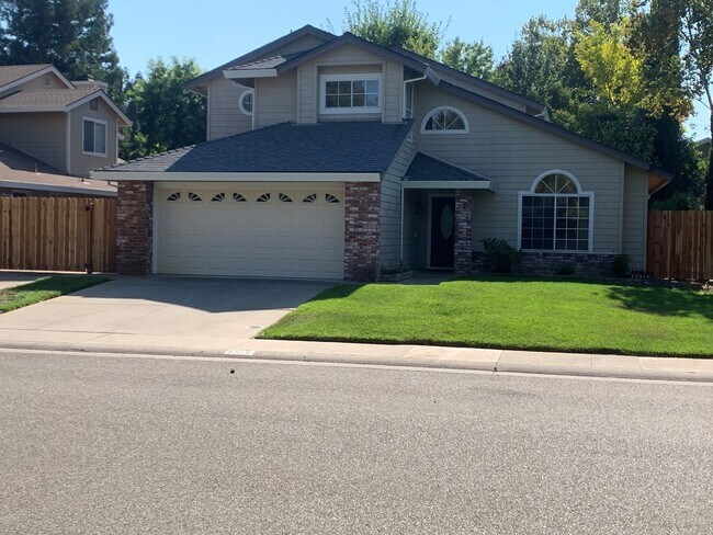 Foto del edificio - 5828 Laguna Vale Way