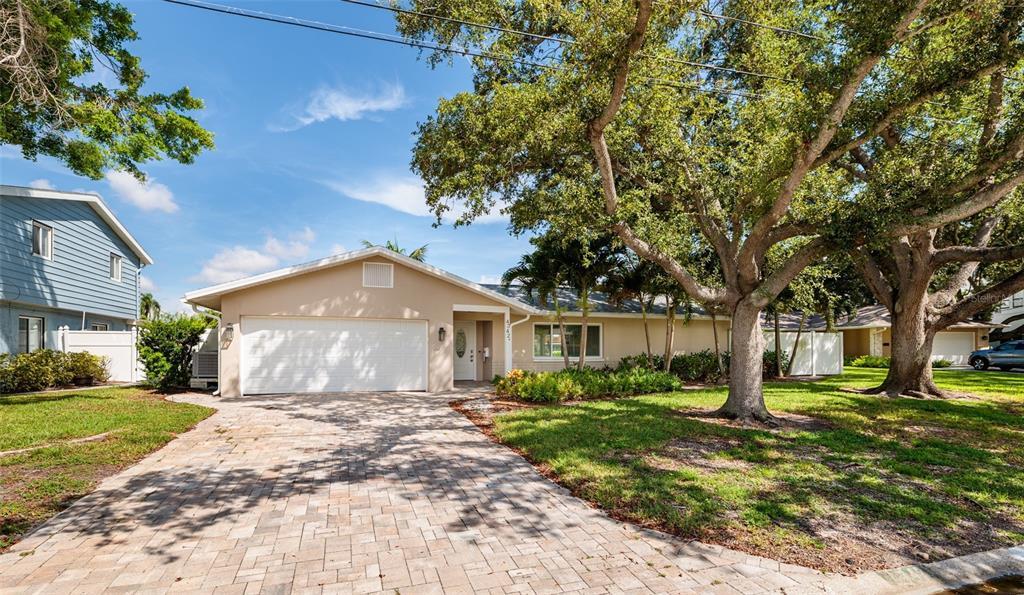 Foto principal - 4342 14th Way NE