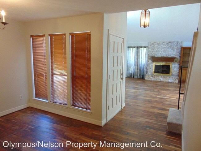 Building Photo - 10135 Sagemark Dr