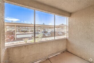 Building Photo - 5710 E Tropicana Ave